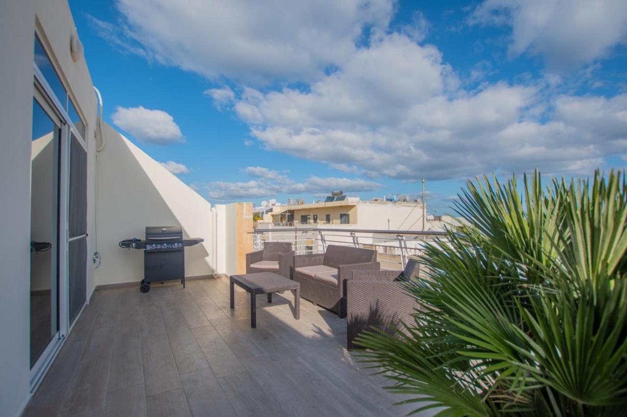 Kernice Penthouse With Sea And Country Views Of Xghajra エクステリア 写真