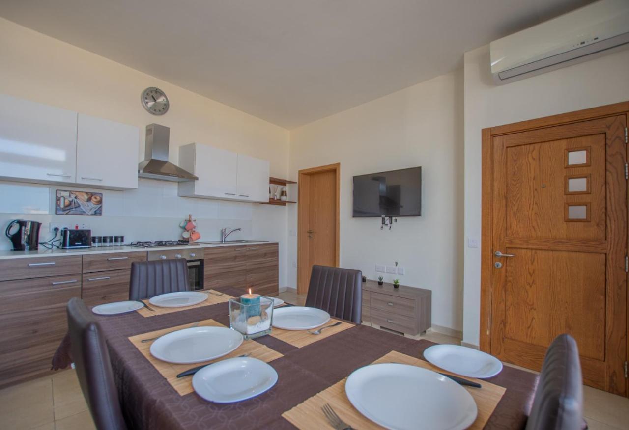 Kernice Penthouse With Sea And Country Views Of Xghajra エクステリア 写真