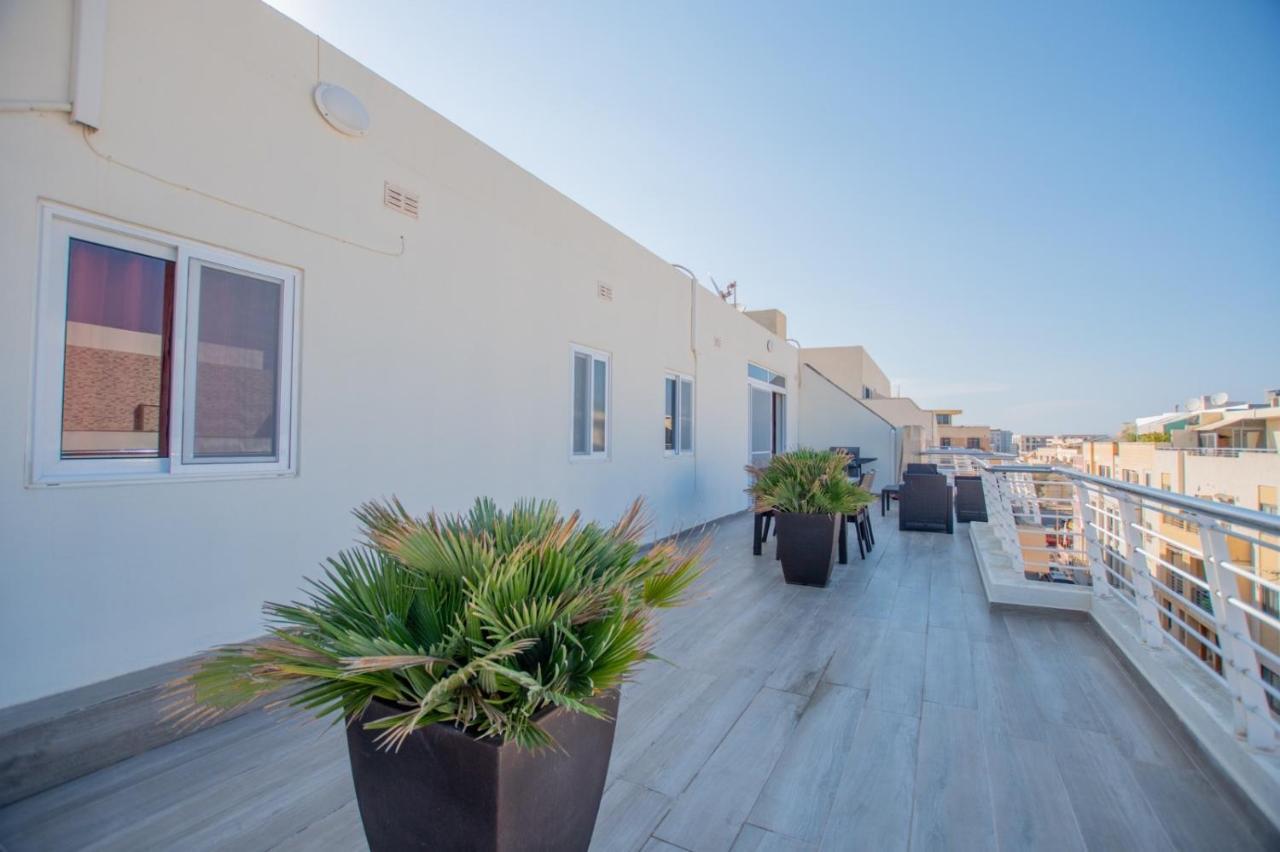 Kernice Penthouse With Sea And Country Views Of Xghajra エクステリア 写真