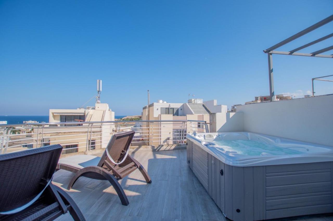 Kernice Penthouse With Sea And Country Views Of Xghajra エクステリア 写真