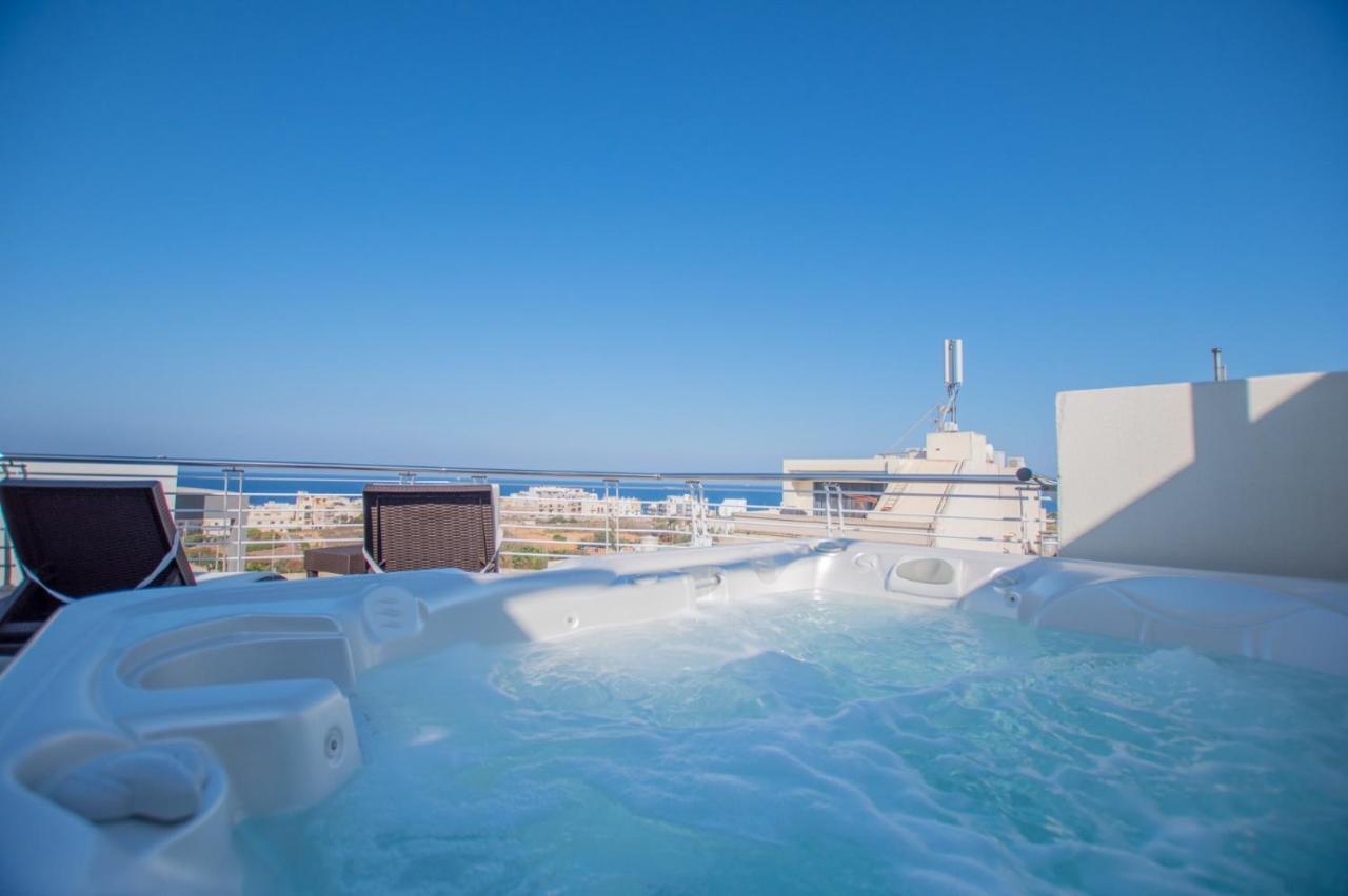 Kernice Penthouse With Sea And Country Views Of Xghajra エクステリア 写真